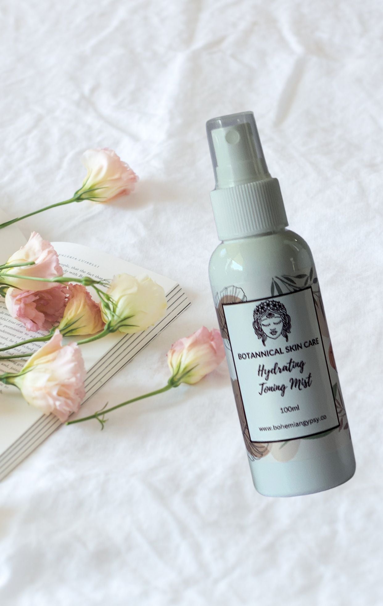 BOTANICAL HYDRATING TONING MIST