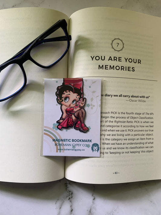 SULTRY BETTY MAGNETIC BOOKMARK