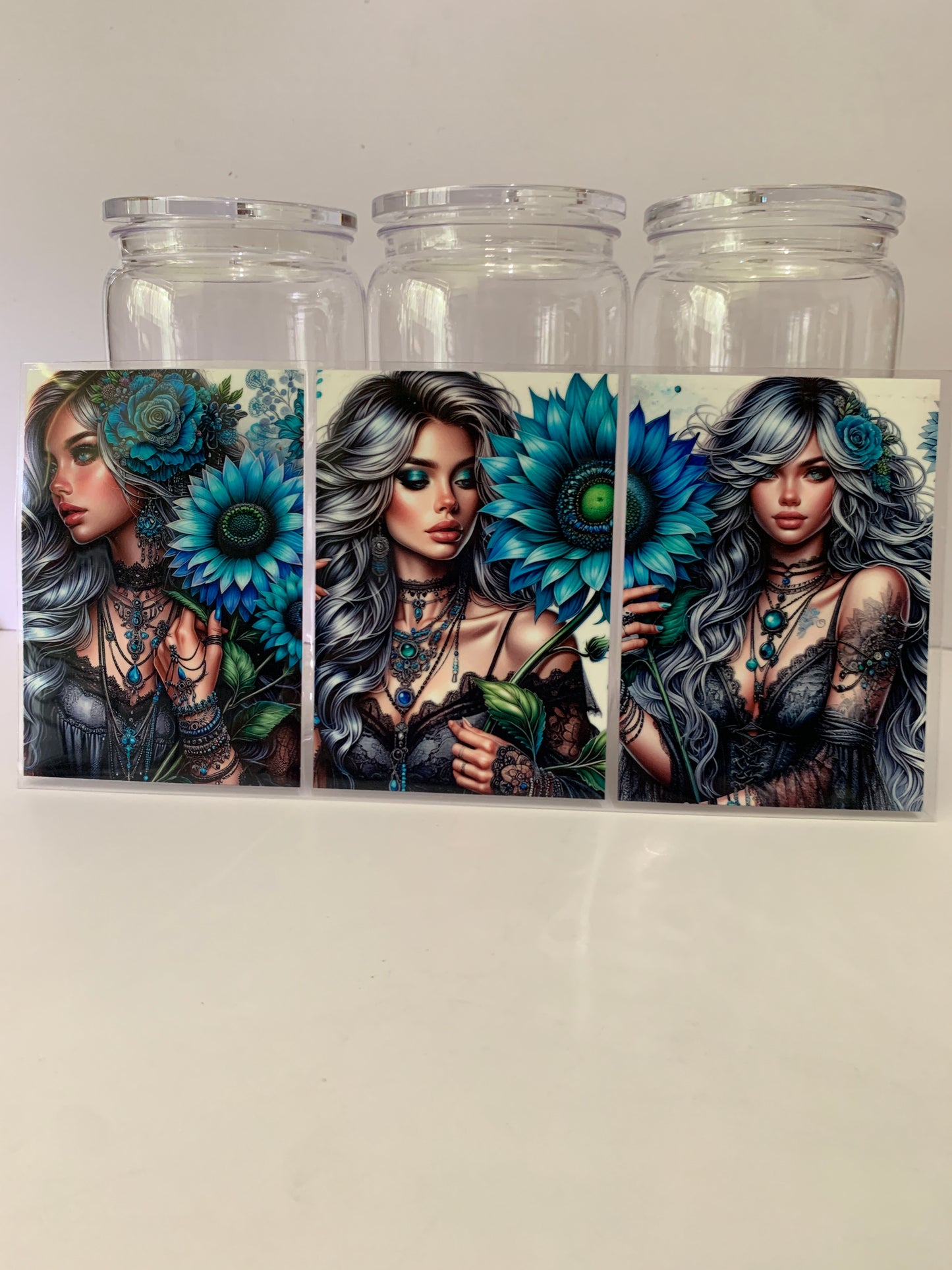 TATTOOED GIRLS TUMBLERS